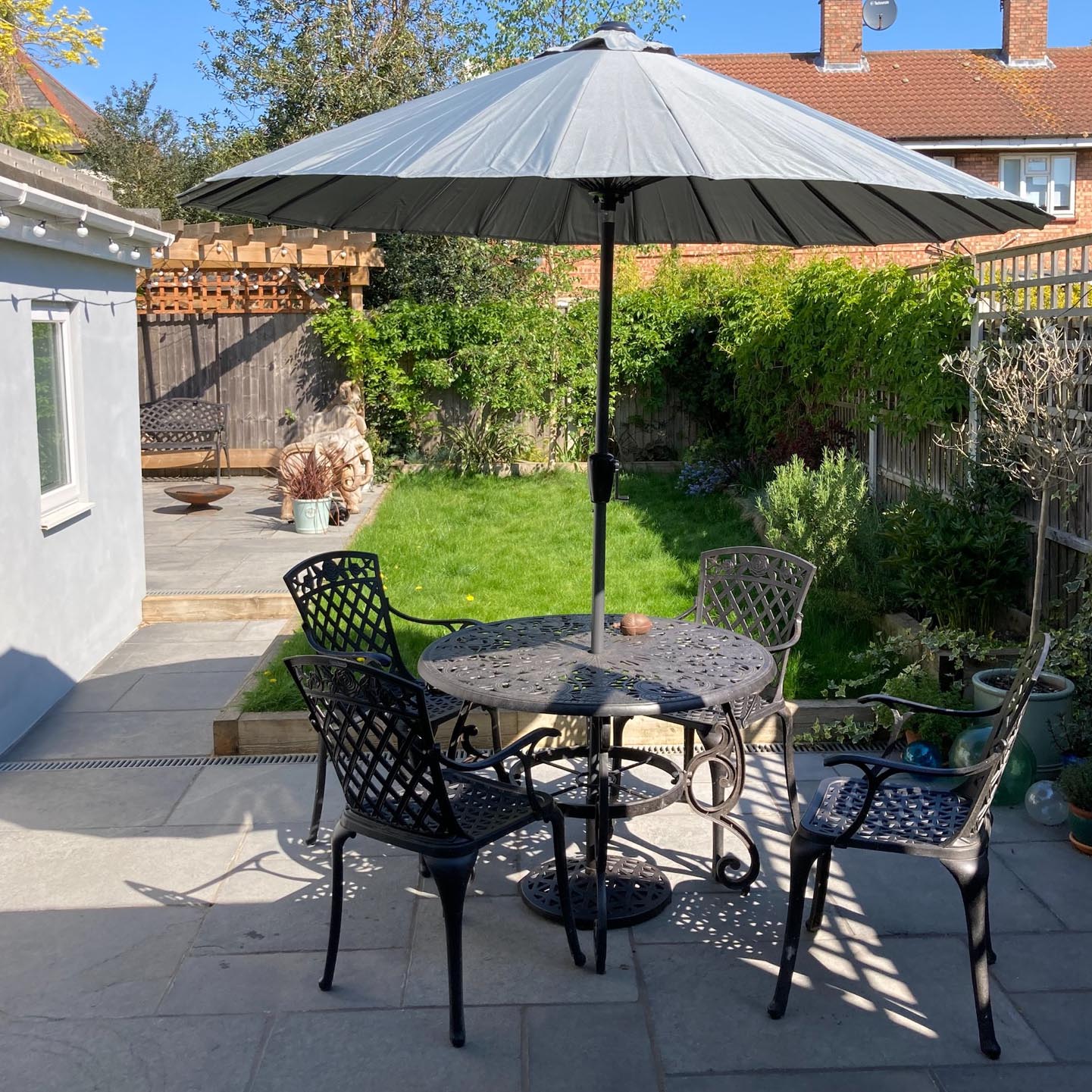 Flora Table 4 Seater Set - Antique Bronze - Image 13