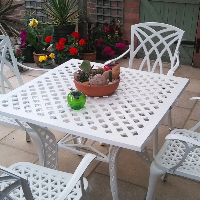 Lucy Table 4 Seater Set - White - Image 9