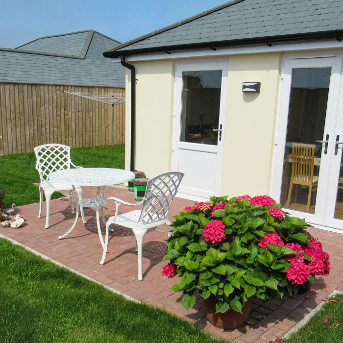 Mia Table 2 Seater Set - White - Image 6