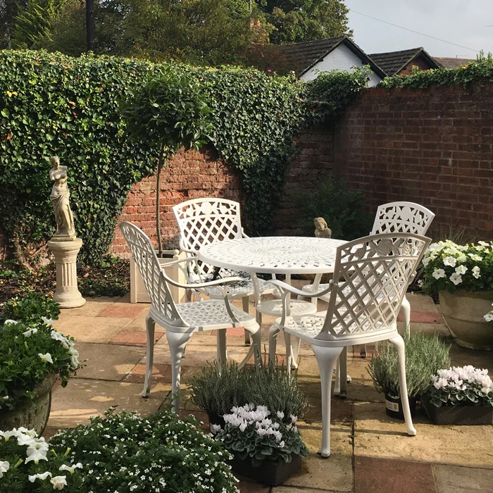 Mia Table 4 Seater Set - White - Image 3